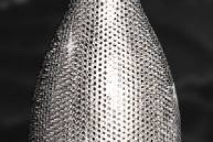 Il Prosecco Casanova si fa opulento nel Regno Unito, con la sua &ldquo;Swarovski Edition&rdquo;: 3.370 cristalli per la bottiglia da 0,75 cl e 6.145 per la magnum, con la prima ad &ldquo;appena&rdquo; 1.290 Sterline. Il produttore: &ldquo;opulenza all&rsquo;ennesimo grado&rdquo;