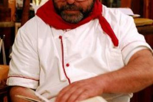 LA PASQUETTA SECONDO SALVATORE DENARO: I CONSIGLI PER LA SCAMPAGNATA PIÙ ATTESA DELL’ANNO DI UNO DEGLI CHEF ITALIANI CHE MEGLIO INCARNA L’UNIONE TRA STAGIONALITÀ, AGRICOLTURA, CAMPAGNA E GRANDE CUCINA