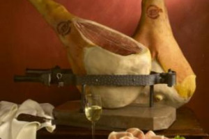 ITALIA VS CANADA: È SFIDA A SUON DI SAN DANIELE. PER “SFATARE” L’IMITAZIONE ECCO “DOP E DOPPIONI” BY CONSORZIO DEL SAN DANIELE, LA DEGUSTAZIONE COMPARATA FRA IL “SAN DANIELE HAM”, MADE IN ONTARIO, E LA DOP FRIULANA. LA DIFFERENZA LA FA IL GUSTO