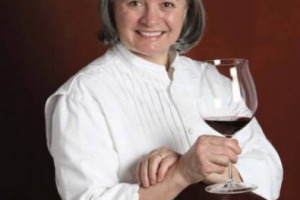 Il Natale per Nadia Santini, “signora” della cucina italiana, tristellata chef del Dal Pescatore di Canneto sull’Oglio, che a WineNews propone Tortelli di zucca per la Vigilia e Agnoli in brodo di gallina per Natale, “piatti del cuore” e di famiglia