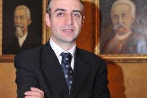 &ldquo;Quello del Prosecco, ormai, non &egrave; pi&ugrave; un fenomeno, ma realt&agrave; consolidata, che deve imparare a valorizzare e tutelare il territorio&rdquo;. Cos&igrave; Domenico Scimone, ad Carpen&egrave; Malvolti, marchio che per primo nel 1924 ha messo dicitura &ldquo;Prosecco&rdquo; in etichetta