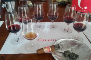 Se il Chianti scopre il piacere del &ldquo;maridaje&rdquo; con il sigaro cubano: il Consorzio Vino Chianti patron ufficiale del Festival internazionale Habanos 2015, tra i professionisti del lusso e un abbinamento fuori dagli schemi per conquistare il Caribe