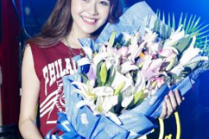 &Egrave; Stefania Si, 23enne di Shanghai, ma dal nome Italiano, la nuova &ldquo;Lady Asti 2015&rdquo;, la &ldquo;Bubble Queen&rdquo; del Consorzio per la tutela dell&rsquo;Asti, che sar&agrave; la brand ambassador delle celebri bollicine piemontesi nel grande mercato di Cina