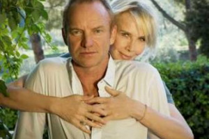 STING CHIUDE &ldquo;DIVINO TUSCANY&rdquo; BY SUCKLING: 400 &ldquo;WINE ENTHUSIAST&rdquo; ARRIVATI DA 19 PAESI PER IL &ldquo;GOTHA&rdquo; DEL VINO DI TOSCANA. LA POPSTAR: &ldquo;QUALUNQUE COSA &Egrave; BELLA DA VEDERE IN TOSCANA: NATURA, ARCHITETTURA, ARTE, GENTE, CIBO, VINO. TUTTO FATTO CON STILE&rdquo;