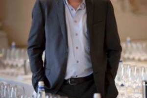 Il Masseto 2011, al terzo posto, e il Barolo Romirasco 2010 di Aldo Conterno, alla posizione n. 7: sono le due etichette del Belpaese tra le migliori 10 della &ldquo;Top 100 Wines of 2014&rdquo; by James Suckling, dominata dai vini del Belpaese (43)