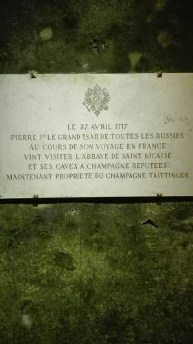 Pierre Charles Taittinger acquista una delle maison storiche dello Champagne, Forest Fourneaux, fondata a Reims nel 1734