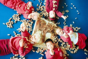 STAPPA, SCATTA E VINCI ? ECCO &ldquo;STAPPIAMO!&rdquo;, CONCORSO FOTOGRAFICO ON LINE DI AMORIM CORK ITALIA, CHE PREMIA GLI SCATTI CON PROTAGONISTA PROPRIO IL TAPPO DI SUGHERO. A VINCERE LE FOTO PI&Ugrave; VOTATE CON UN CLICK. ISCRIZIONE DA OGGI AL 31 DICEMBRE 2013