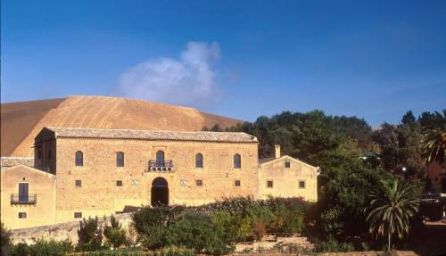 La Tenuta Regaleali, antico feudo ed azienda agricola modello già a fine Ottocento