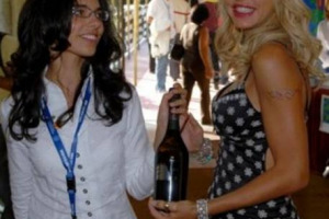 CON LE BOLLICINE “BISOL” … SI CELEBRANO I GRANDI EVENTI NEL MONDO DI CULTURA E SPETTACOLO!