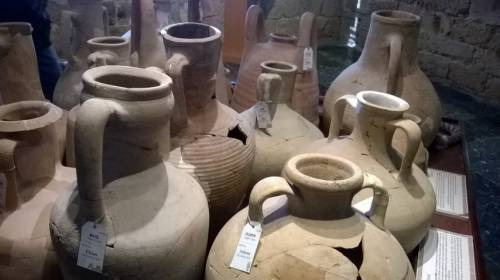 Reperti nel museo Hamizgaga