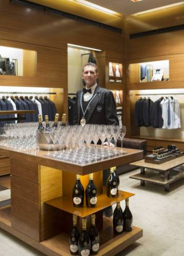 La Vendemmia in Via Montenapoleone in Milano, da stasera