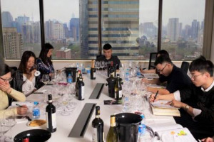 Il vino italiano sale in cattedra in Cina, tra degli studenti del Collegio Enologico della Northwest Agriculture and Forestry University di Yangling, nello Shaanxi, tra le migliori in campo agricolo del Paese, con la &ldquo;Taste Italy! Wine Academy&rdquo;