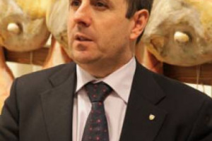 IL &ldquo;PROSECCO DI PROSECCO&rdquo; DOCG? PER L&rsquo;ASSESSORE ALL&rsquo;AGRICOLTURA DEL FRIULI VENEZIA GIULIA &Egrave; &ldquo;UN OBIETTIVO POLITICO&rdquo;. L&rsquo;IDEA &Egrave; DI UNA DENOMINAZIONE DI ORIGINE CONTROLLATA E GARANTITA NELLA FRAZIONE DI TRIESTE CHE PORTA IL NOME DEL CELEBRE VITIGNO