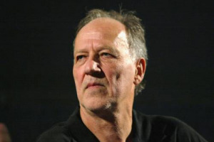 Il “Miglior Tartufo Bianco dell’anno” ad uno dei più grandi registi della storia del cinema: Werner Herzog, che il 13 novembre sarà nelle Langhe alla “Fiera Internazionale d’Alba” per una “lectio magistralis” sul paesaggio che lo ha sempre inspirato
