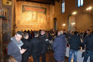 Il grande vino italiano da degustare sotto lo sguardo della Maest&agrave; di Simone Martini, o tra le storiche stanze del Monte dei Paschi di Siena: torna Wine & Siena (27-28 gennaio), by Gourmet&rsquo;s International (Merano WineFestival) e Confcommercio