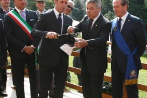 RIFORMA OCM VINO: ECCO IL PROGRAMMA NAZIONALE DI SOSTEGNO. LO COMUNICA IL MINISTERO DELLE POLITICHE AGRICOLE. ZAIA: “SONO SODDISFATTO …”. 1,8 MILIARDI DI EURO AL MONDO DEL VINO PER VIGNETI, PER DISTILLAZIONE, PER LA PROMOZIONE