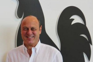 Con il bando di Cosimo III de&rsquo; Medici &ldquo;Sopra la Dichiarazione de&rsquo; confini delle quattro regioni Chianti, Pomino, Carmignano e Valdarno Superiore&rdquo;, 300 anni fa nasceva la &ldquo;denominazione&rdquo; del Chianti Classico. E anche il primo &ldquo;consorzio&rdquo; del vino...