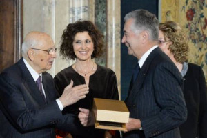 UNO DEI PREMI PI&Ugrave; PRESTIGIOSI PER LA VALORIZZAZIONE DEL MADE IN ITALY, RICEVUTO DIRETTAMENTE DAL PRESIDENTE DELLE REPUBBLICA: IL CAVALIERE DEL LAVORO GIANNI ZONIN, ALLA GUIDA DI CASA VINICOLA ZONIN RICEVE IL PREMIO LEONARDO 2013 DA GIORGIO NAPOLITANO