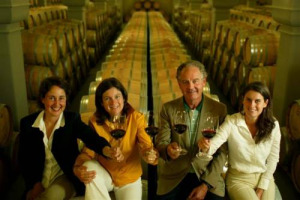 IL MAGAZINE USA “WINE ENTHUSIAST” ATTRIBUISCE IL PRESTIGIOSO PREMIO “LIFETIME ACHIEVEMENT”, OVVERO IL RICONOSCIMENTO ALLA GRANDE CARRIERA DI UNA VITA, AL MARCHESE PIERO ANTINORI, A CAPO DELLA STORICA GRIFFE TOSCANA