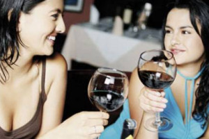 NEL 2012 GLI ITALIANI HANNO SPESO 73 MILIARDI DI EURO TRA BAR, RISTORANTI E TAKE AWAY, PARI AL 35% DELL’INTERA SPESA ALIMENTARE. TUTTE LE TENDENZE SUI CONSUMI FUORI CASA DI SCENA IL 15 OTTOBRE A MILANO, NELL’INCONTRO DA BERE (E DA MANGIARE)” BY FIPE