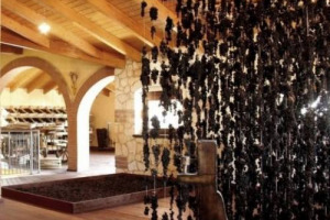 Classico, versatile, di lusso, piace soprattutto agli uomini under 40: l&rsquo;Amarone visto dagli Usa (ricerca WineMonitor-Consorzio Valpolicella), dove ha tirato la crescita 2016 dei vini del Veneto in uno dei principali mercati esteri