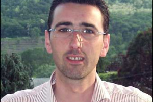 L'ICE WINE, IL VINO DEL FREDDO, NASCE ANCHE IN SICILIA ! LA SFIDA E' DELL'ENOLOGO VINCENZO BAMBINA PER L'AZIENDA VITIVINICOLA SALVATORE AJELLO