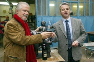 L&#8217;ARTISTA FERNANDO BOTERO FIRMA IN ESCLUSIVA L&#8217;ETICHETTA DEL BRUNELLO &#8220;ETICO&#8221;. LA VENDEMMIA &#8216;97, LA MIGLIORE DEL NOVECENTO, VEDE QUINDI VINO E ARTE UNITI IN NOME DELLA SOLIDARIETA&#8217;