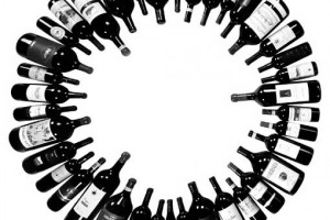 IL GLAMOUR DELLA TOSCANA CONQUISTA L’ASTA DI BENEFICIENZA PIU’ IMPORTANTE DEGLI USA. L’APPEAL DEI “TUSCANS WINE EXPERIENCE” DELLE GRIFFE ANTINORI, SASSICAIA, CASTELLO BANFI, FERRAGAMO. LOTTI IN ASTA A QUOTAZIONI PAZZESCHE: DA 130.000 $ A 300.000 $