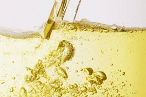 GRAZIE ALLE FESTE ... EXPLOIT SUI MERCATI STRANIERI DEGLI SPUMANTI “MADE IN ITALY”. GERMANIA, USA, GIAPPONE GUIDANO LA RISCOSSA. BENE L’EST EUROPA. PIU CONSUMI DOMESTICI IN ITALIA E QUALITÀ SEMPRE PIÙ IN ALTO. IL SUCCESSO? LA RICCHEZZA DI TIPOLOGIA