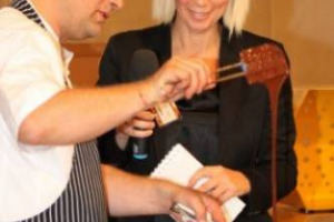 ANDAR PER DOLCEZZA ALLA SCOPERTA DEL CIOCCOLATO ARTIGIANALE: UN VIAGGIO DALL’ITALIA CHE LEGA I DISTRETTI EUROPEI. ECCO L’INIZIATIVA FINE CHOCOLATE ORGANIZATION E CONSORZIO TUTELA CIOCCOLATO DI MODICA. FOCUS: IN VIAGGIO NELLA CHOCOLATE VALLEY ITALIANA