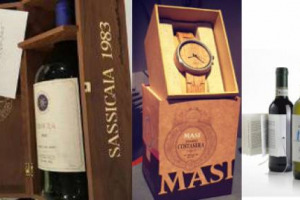 #MyVinitaly16 - Da &ldquo;Tempo Costasera&rdquo;, l&rsquo;orologio in botte di rovere al profumo di Amarone Masi, al Librobottiglia di Reverse Innovation per Matteo Correggia, sono tante le curiosit&agrave; a Vinitaly. La star? Il Sassicaia 1983 per il Premier Matteo Renzi