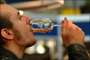 CONVEGNO IASA - ANCHE L’OMOLOGAZIONE DEL GUSTO NEL VINO RISPONDE A PRECISE REGOLE DEL MERCATO “SENSORIALE”. SERVIREBBE UNA MAGGIORE EDUCAZIONE AL GUSTO PER RIAPPROPRIARSI DELLA AUTONOMA CAPACITÀ DI DECISIONE E PER UN’AUTENTICA SODDISFAZIONE DEI SENSI