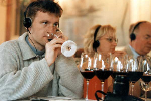 MIWINE - PROVOCAZIONE DI &#8220;PROMOSIENA&#8221;: ABBINAMENTO CON CIBO AUMENTA LA CAPACITA&#8217; DI ESPRESSIONE DI UN VINO E METTE LA GIUSTA QUANTITA&#8217; DI &#8220;DISINCANTO&#8221; NELL&#8217;AFFRONTARE UNA BEVANDA SPESSO IMPRIGIONATA DI ESCLUSIVITA