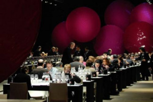 2012 POSITIVO PER IL &ldquo;GALLO NERO&rdquo;: LE VENDITE DEL CHIANTI CLASSICO, SONO CRESCIUTE DEL 10% SUL 2011, SOPRATTUTTO GRAZIE ALL&rsquo;ESTERO. IN CALO LE GIACENZE (-5% SUL 2011) ... IN VISTA DI &ldquo;CHIANTI CLASSICO COLLECTION&rdquo; (FIRENZE, 18-20 FEBBRAIO)