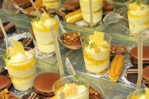 “NELLE PASTICCERIE 3.000 POSTI DISPONIBILI”. LO DICE FEDERICO ANZELLOTTI, PRESIDENTE DEI PASTICCERI ITALIANI. NEL SALONE DELLA GELATERIA & PASTICCERIA, A RIMINI, IL GUINNESS PER IL GELATO PIÙ GRANDE DEL MONDO, CON GLI INGREDIENTI FIRMATI FABBRI 1905