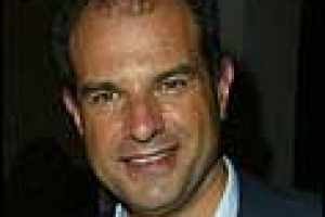 ARRIVA IL BRUNELLO FIRMATO FERRAGAMO ... MA A MONTALCINO PER LA STORICA GRIFFE FIORENTINA NON CI SARA' SOLO VINO (CON I MAZZEI PARTNER PER LA COMMERCIALIZAZIONE): PRESTO RELAIS DI LUSSO, CAMPO DI GOLF E SERVIZI TOP PER VIAGGIATORI DI GUSTO