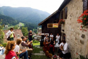 MALTEMPO: “20 ANNI DI DANNI COSTANO 22 MILIARDI DI EURO, PIU’ DI 3 FINANZIARIE. LA DISTRUZIONE DEL PAESAGGIO METTE A RISCHIO IL RILANCIO DEL PAESE”. E’ L’ALLARME LANCIATO DA AGRITURIST DI CUI SI PARLERA’ AD “AGRI@TOUR” AD AREZZO (11 NOVEMBRE)