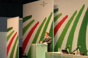 CRISI & GOVERNO - IL MINISTRO DELLE POLITICHE AGRICOLE SAVERIO ROMANO: “NO ALLA SOPPRESSIONE DEL MINISTERO DELL’AGRICOLTURA ... IN CASO, TAGLIARE QUELLI SENZA PORTAFOGLIO”