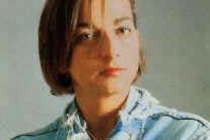 UNA MELODIA SUL &#8220;MITO DEL VINO TOSCANO&#8221;: LA FIRMA LA ROCKSTAR GIANNA NANNINI