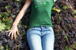 NON È UNA PRIMA ASSOLUTA, IN ITALIA, MA È UN SEGNALE IMPORTANTE, QUELLO CHE ARRIVA DAL LAZIO, REGIONE DI ROMA CAPITALE, CHE HA PUBBLICATO IL BANDO “TERRE AI GIOVANI”, PER ASSEGNARE 350 ETTARI DI TERRE PUBBLICHE AI GIOVANI AGRICOLTORI