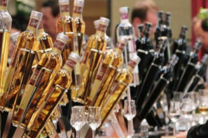 IL MINISTRO DELLE POLITICHE AGRICOLE ROMANO: APPROVATE LE SCHEDE TECNICHE PER GRAPPA E BRANDY, STRUMENTI DI TUTELA PER DUE ECCELLENZE DELL’AGROALIMENTARE ITALIANO