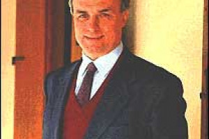 CAMBIO AL VERTICE DEL MOVIMENTO TURISMO DEL VINO: FRANCESCO LAMBERTINI E&#8217; IL NUOVO PRESIDENTE. DOPO DUE ANNI LA VIGNAIOLA FRIULANA ORNELLA VENICA CEDE IL TESTIMONE