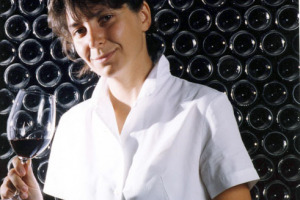 DAL TRENTINO AL MOLISE, DALLA MARCHE ALL’ALTO ADIGE, QUEST’ANNO SARA’ UN “NATALE IN CANTINA”: SI CHIUDE SOTTO ALBERO, LA STAGIONE DEGLI APPUNTAMENTI ENOTURISTICI, ORGANIZZATI DAL MOVIMENTO TURISMO DEL VINO, CONDOTTO DA CHIARA LUNGAROTTI