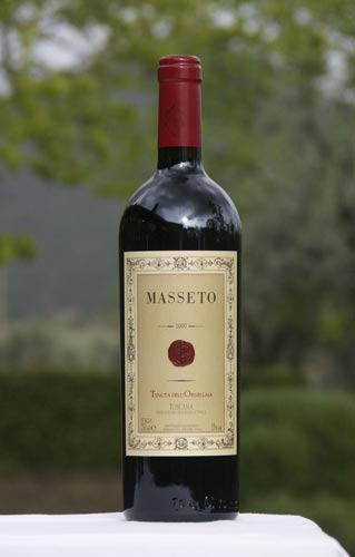 Masseto ancora una volta miglior vino italiano in asta, questa volta ad Hong Kong con Gelardini e Romani