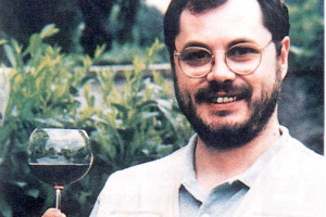 PAOLO MASSOBRIO FIRMA "LA GUIDA AI VINI" DELLA STAMPA: LA NOVITA' NELLE LIBRERIE DI TUTTA ITALIA