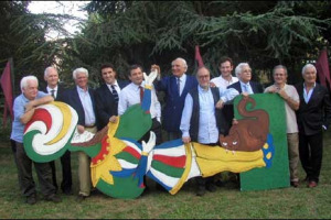 I MATTI DEL 2003: CI SONO ANCHE IL VIGNAIOLO ELIO ALTARE, IL CRITICO ENOGASTRONOMO EDOARDO RASPELLI E MARCO PANNELLA