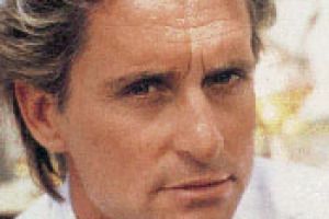 CINEMA - DIVI DI HOLLYWOOD (DA DOUGLAS A PITT, DA SPEARS A MALKOVICH) TUTTI PAZZI PER IL VINO ITALIANO, DAL BRUNELLO DI MONTALCINO AL BAROLO, PASSANDO PER SAGRANTINO DI MONTEFALCO E AMARONE