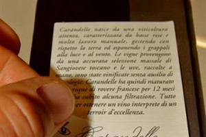 LA CONTROETICHETTA SI STACCA, SI TRASFORMA IN BIGLIETTO DA VISITA, E NON SI SCORDA PIU’ CHE VINO SI E’ BEVUTO … GRAZIE A MEMOWINE®, L’IDEA DELLA POLIGRAFICA SAN FAUSTINO