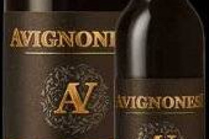 NELL&rsquo;OFFERTA ENOICA DEL BELPAESE CI SONO ANCHE BOTTIGLIE &ldquo;LILLIPUZZIANE&rdquo;, CHE CUSTODISCONO VERI E PROPRI GIOELLI DEL VINO ITALIANO: IL CASO DELL&rsquo;&ldquo;OCCHIO DI PERNICE&rdquo; E DEL VINSANTO DI MONTEPULCIANO BY AVIGNONESI ANCHE NEL FORMATO DA 100 ML