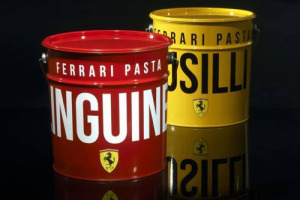 IL CAFFÈ DI CARTIER, O IL FROLLINO BY DOLCE & GABBANA, L’OLIO D’OLIVA FIRMATO DA BENETTON: DA UNA SUGGESTIONE INTRIGANTE, “WHEAT IS WHEAT IS WHEAT”, IL PROGETTO GRAFICO DI PEDDY MERGUI, IN MOSTRA AL MUSEUM OF CRAFT AND DESIGN DI SAN FRANCISCO